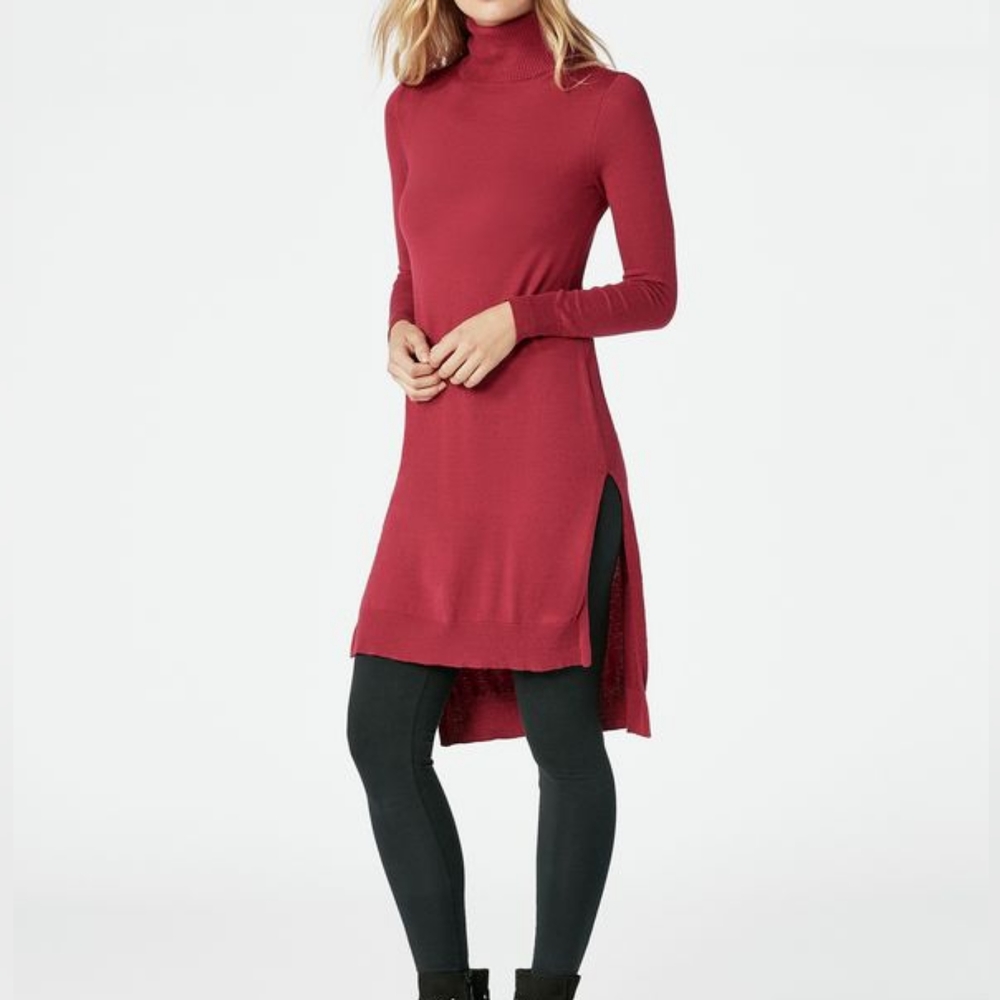 JustFab Burgundy Long Tunic Sweater (Women's)